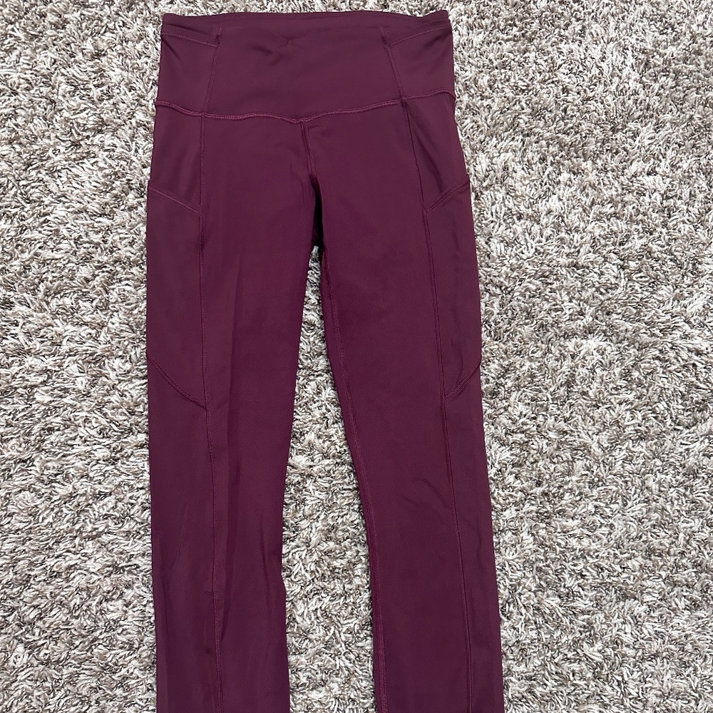 Lululemon Women's Burgundy Leggings Size 6